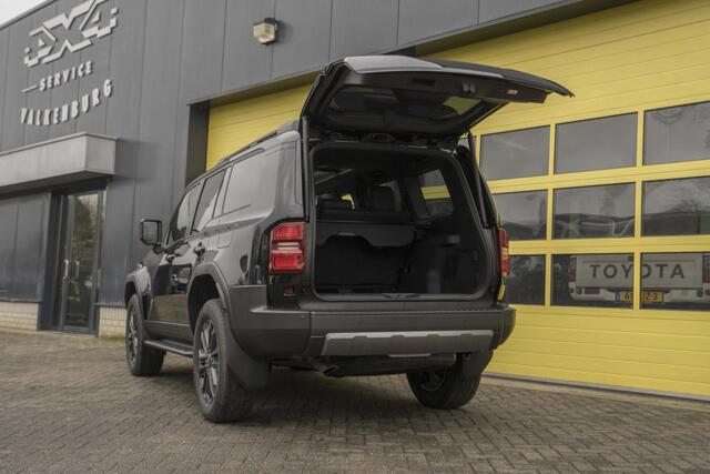 Toyota LAND CRUISER 2.8 D-4D Premium Panoramadak BPM VRIJ!
