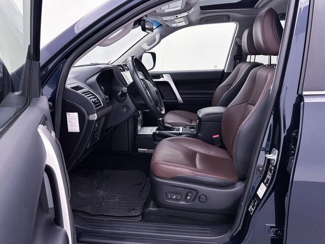 Toyota LAND CRUISER 2.8 D-4D-F Executive Window Van Luchtvering Adaptieve Cruise control Leder Schuif/Kantel dak Trekhaak Navigatie