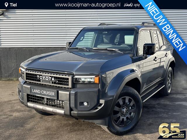 Toyota LAND CRUISER 2.8 D-4D Blind Van Navigator Grijs kenteken Nieuw Model, Geen BPM, Navigatie, 360" Camera, Lederen bekleding, Dodehoekdetectie,
