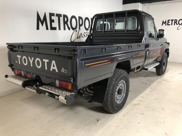 Toyota LAND CRUISER LandCruiser GRJ79 Single Cabine Model 2024 Automatic