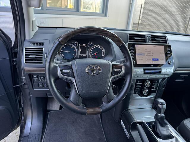 Toyota LAND CRUISER 2.8 D-4D-F Executive Grijs kenteken 204 PK | Luchtvering | Trekhaak