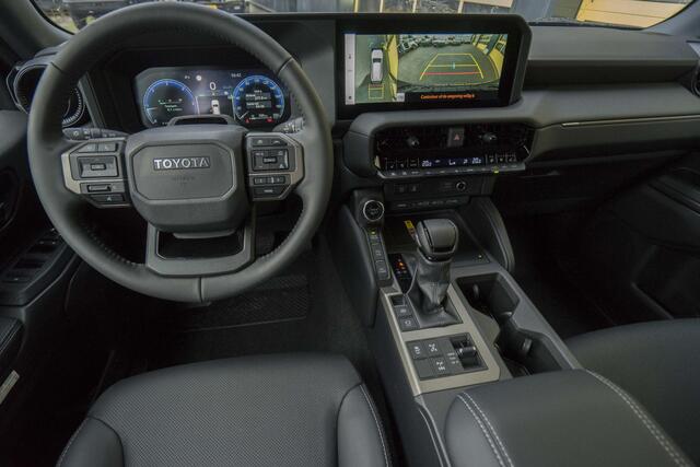 Toyota LAND CRUISER 250 2.8 D-4D Executive BPM VRIJ!
