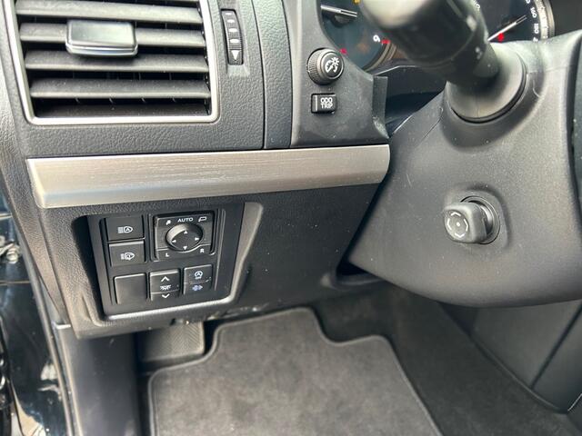 Toyota LAND CRUISER 2.8 D-4D-F Executive Window Van (EXCL. BTW!)