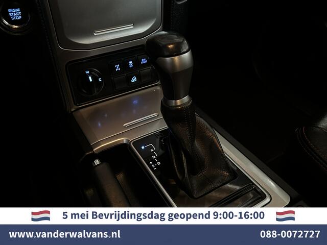 Toyota LAND CRUISER 2.8 D-4D-F 177pk Automaat 3000kg Trekhaak Euro6 Airco | Camera | Navigatie | LM velgen Cruisecontrol, Parkeersensoren, Stoelverwarming, Verwarmde voorruit