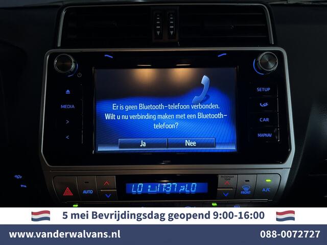 Toyota LAND CRUISER 2.8 D-4D-F 177pk Automaat 3000kg Trekhaak Euro6 Airco | Camera | Navigatie | LM velgen Cruisecontrol, Parkeersensoren, Stoelverwarming, Verwarmde voorruit