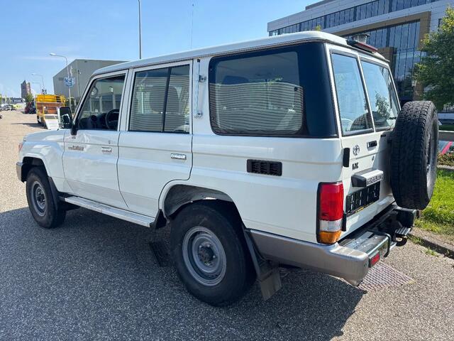 Toyota LAND CRUISER LX LANG 5 PERSOONS 4x4 Airco 4.2 6 Cilinder Diesel