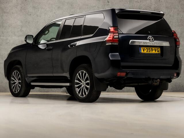 Toyota LAND CRUISER 2.8 D-4D-F Executive Full Options Automaat (SCHUIFDAK, 1e EIGENAAR, DEALER ONDERHOUDEN, STANDKACHEL, NAVIGATIE, LUCHTVERING, MEMORY SEATS, STOELVERWARMING/KOELING, 360 CAMERA, KEYLESS, ADAPTIVE CRUISE, TREEPLANKEN, NIEUWSTAAT