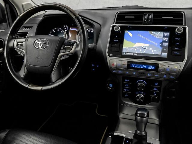 Toyota LAND CRUISER 2.8 D-4D-F Executive Full Options Automaat (SCHUIFDAK, 1e EIGENAAR, DEALER ONDERHOUDEN, STANDKACHEL, NAVIGATIE, LUCHTVERING, MEMORY SEATS, STOELVERWARMING/KOELING, 360 CAMERA, KEYLESS, ADAPTIVE CRUISE, TREEPLANKEN, NIEUWSTAAT
