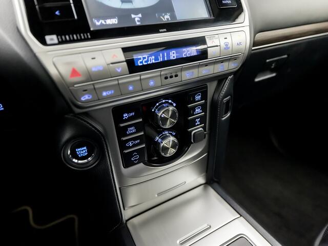 Toyota LAND CRUISER 2.8 D-4D-F Executive Full Options Automaat (SCHUIFDAK, 1e EIGENAAR, DEALER ONDERHOUDEN, STANDKACHEL, NAVIGATIE, LUCHTVERING, MEMORY SEATS, STOELVERWARMING/KOELING, 360 CAMERA, KEYLESS, ADAPTIVE CRUISE, TREEPLANKEN, NIEUWSTAAT