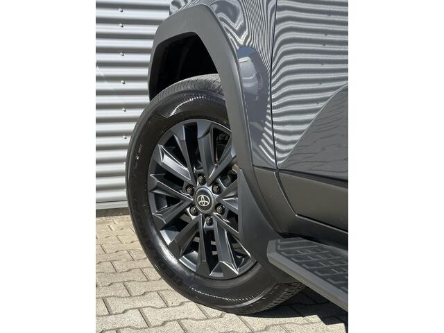 Toyota LAND CRUISER 2.8 D-4D Blind Van Professional Executive Luxe Uitvoering!