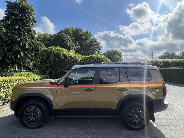 Toyota LAND CRUISER 2.8 D-4D First Edition Panoramadak Toyota Land Cruiser 2.8 D-4D First Ed 5p