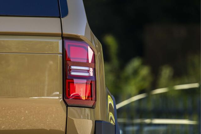Toyota LAND CRUISER 2.8 D-4D Blind Van First Edition EX.BTW