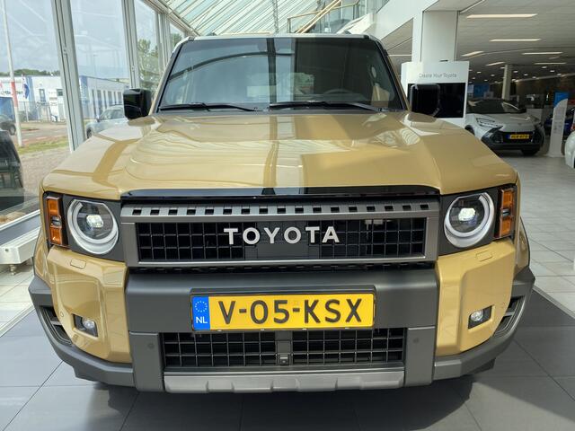 Toyota LAND CRUISER TOYOTA VAN First Edition