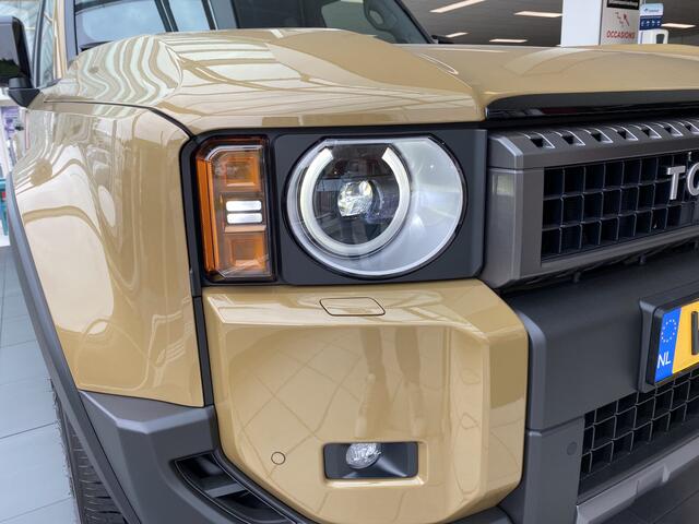 Toyota LAND CRUISER TOYOTA VAN First Edition