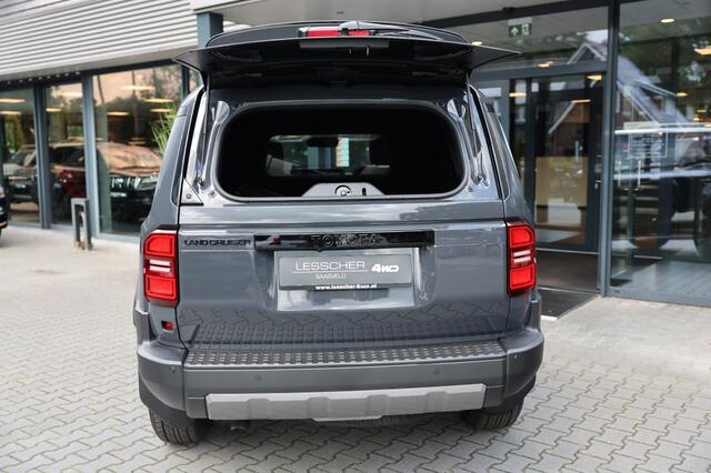 Toyota LAND CRUISER 2.8 D-4D 5DRS EXECUTIVE A/T VAN MET SCHUIFDAK