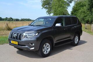 toyota-land-cruiser-2.8-d-4d-f-chal