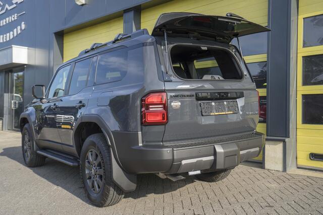 Toyota LAND CRUISER Premium 2.4 Hybrid I-Force Max UNIEK!