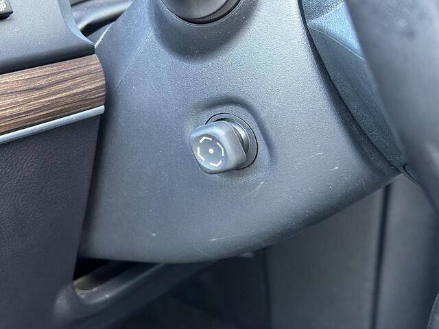 Toyota LAND CRUISER 2.8 D-4D-F Executive Blind Van | NL-Auto/1e Eign./Leder/stoelverw./-koeling/schuif-/kanteldak/19-inch