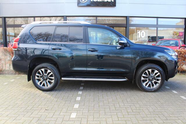 Toyota LAND CRUISER 2.8 D-4D-F Professional Window Van | Rijklaar | Trekhaak | Stoel-verwarming/koeling | Camera | Apple/Android