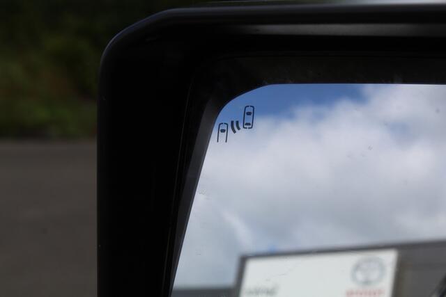 Toyota LAND CRUISER 250 2.8 D-4D 4x4 Executive Window Van | Rijklaar | Trekhaak | Leder | 360 Camera | LED | Stoelverwarm./-koeling | Blind Spot