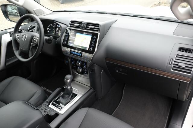 Toyota LAND CRUISER 2.8 D-4D 204 PK Professional Van | BPM VRIJ VOOR ONDERNEMERS |