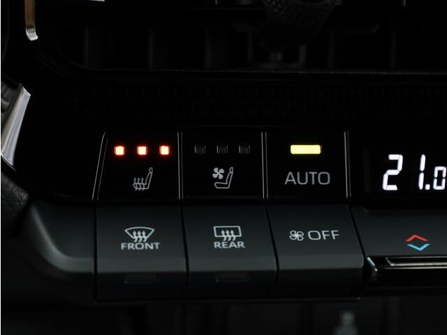 Toyota LAND CRUISER 2.8 D-4D Blind Van Navigator | Geen BPM | Leder | Stoelverwarmin