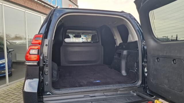 Toyota LAND CRUISER 2.8 D-4D 204pk Executive Van, Schuif/kanteldak, Luchtv, Full Opt