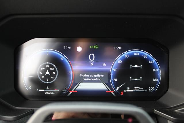 Toyota LAND CRUISER 2.8 D-4D Standard Roof Window Van Professional | NL-Auto | Trekhaak | Leder | Memory | Camera's | JBL | HUD | LED | Stoelverwarming/koeling