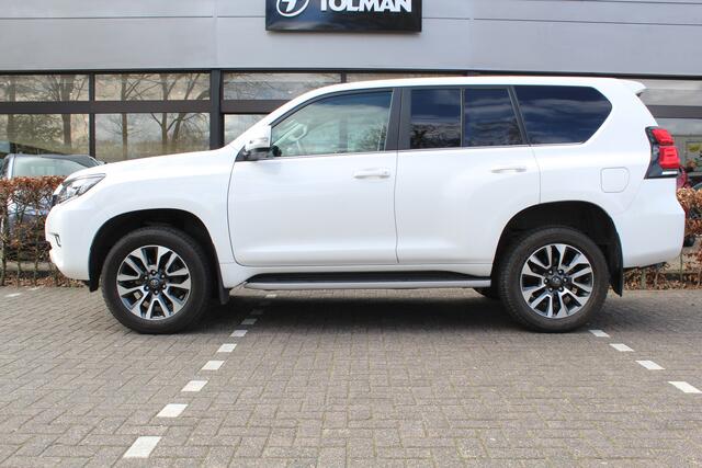 Toyota LAND CRUISER 2.8 D-4D-F Professional Window Van 2e Paasdag open van 10:00 - 15:00 | Rijklaar | Trekhaak | Off-road pack | NL-auto | Leder | JBL | Keyless | Blind Spot | Camera's | Stoelkoeling-/verw. | PDC v+a