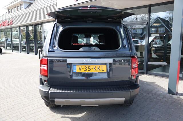 Toyota LAND CRUISER 2.8 D-4D 5DRS TX/L A/T VAN