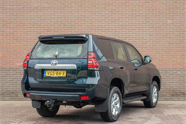 Toyota LAND CRUISER 2.8 D-4D-F Challenger Blind Van Camera, Keyless, Trekhaak