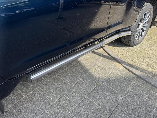 Toyota LAND CRUISER 2.8 D-4D-F Challenger Window Van Super Nette Auto, Pushbar/Sidebars, Trekhaak, Navigatie, Parkeersensoren, Enz...