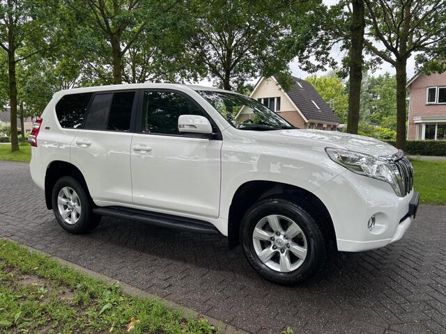 Toyota LAND CRUISER 2.8 D-4D-F Challenger Blind Van 2 sleutels, Dealeronderhouden, Garantie tot 28-05-2028