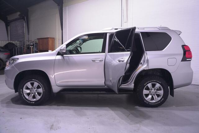 Toyota LAND CRUISER 2.8 D-4D-F 177 pk 5 Drs Grijs Kenteken 2-Zits 4WD Airco, Cruise Control, Historie aanwezig