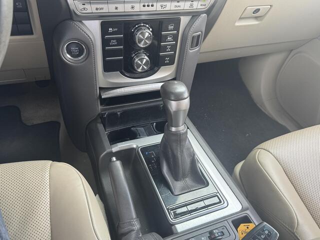 Toyota LAND CRUISER 2.8 D-4D PROFESSIONAL 7-PERS I ORIGINEEL NEDERLANDS I DEALER ONDERHOUDEN I ALL-IN PRIJS