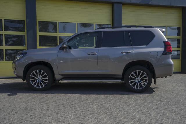 Toyota LAND CRUISER 2.8 D-4D-F Executive