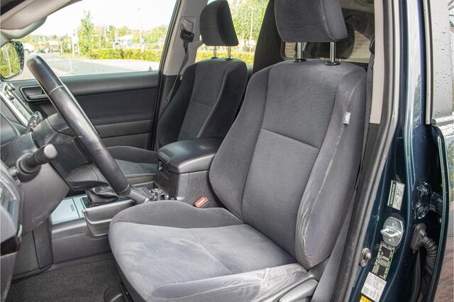Toyota LAND CRUISER 2.8 D-4D-F Blind Van, 107.000km NAP, Camera, DAB+, Keyless, Trekhaak, Navigatie, LED.