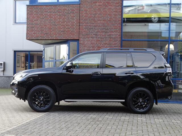 Toyota LAND CRUISER 2.8 D-4D-F Professional High Roof Window Van TREKHAAK