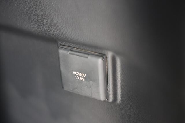 Toyota LAND CRUISER 2.8 D-4D 5DRS ELEGANCE A/T VAN