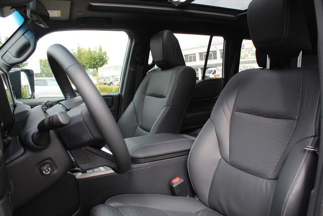 Toyota LAND CRUISER 2.8 D-4D Van Professional | Rijklaar | Panodak | Parelmoer | Leder | Memory | Camera's | JBL | HUD | LED | Stoelverwarming/koeling