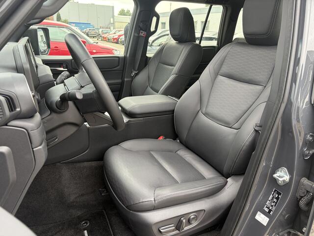 Toyota LAND CRUISER Prado 2.4 Benzine Automaat 282PK 4WD 7 Persoons Pano Leder Geel Kenteken Margeauto