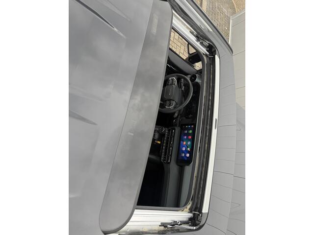 Toyota LAND CRUISER Prado 2.4 Benzine Automaat 282PK 4WD 7 Persoons Pano Leder Geel Kenteken Margeauto