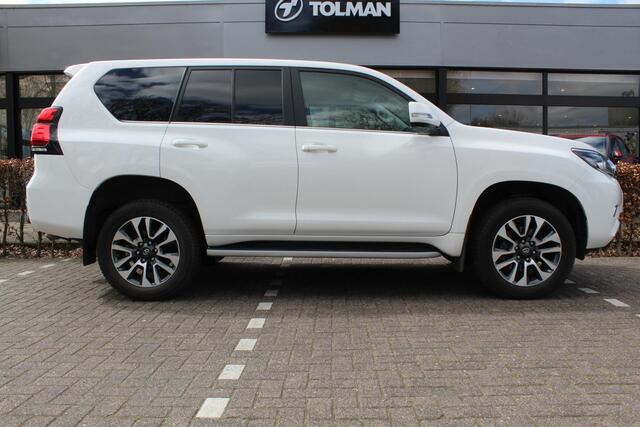 Toyota LAND CRUISER 2.8 D-4D-F Professional Window Van | Rijklaar | Trekhaak | Off-road pack | NL-auto | Leder | JBL | Keyless | Blind Spot | Camera's | Stoelkoeling-/verw. | PDC v+a – foto 7