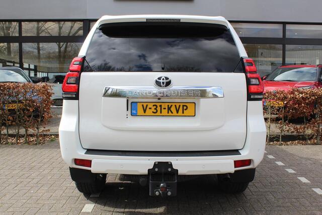 Toyota LAND CRUISER 2.8 D-4D-F Professional Window Van | Rijklaar | Trekhaak | Off-road pack | NL-auto | Leder | JBL | Keyless | Blind Spot | Camera's | Stoelkoeling-/verw. | PDC v+a – foto 9