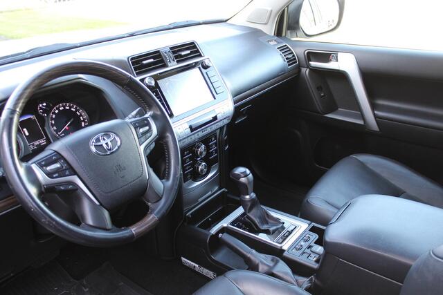 Toyota LAND CRUISER 2.8 D-4D-F Executive Window Van | Rijklaar | Trekhaak | Parelmoerlak | Opendak | Stoelverwarming | Memory | Leder | Dodehoek – foto 3