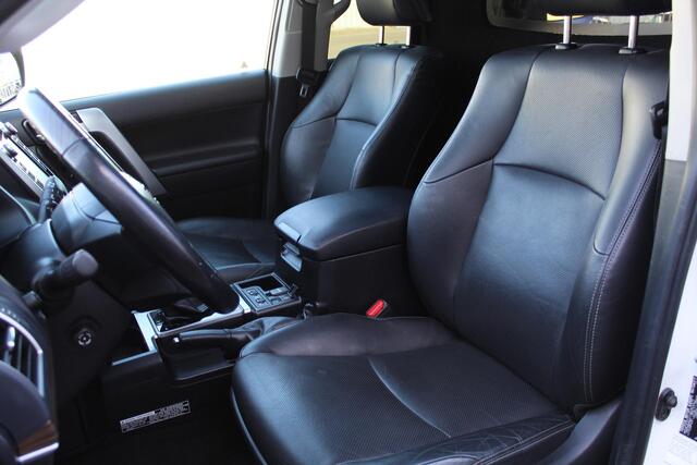 Toyota LAND CRUISER 2.8 D-4D-F Executive Window Van | Rijklaar | Trekhaak | Parelmoerlak | Opendak | Stoelverwarming | Memory | Leder | Dodehoek – foto 7