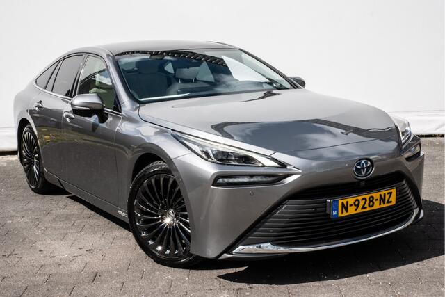 Toyota Mirai Prestige Panoramadak/ Stoelverwarming-ventilatie/ Head up/ 20" Lmv/ Leer/ Carplay/ Full led/ 360 Camera/ JBL