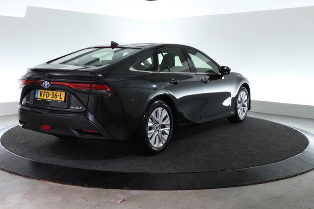 Toyota Mirai Dynamic | NIEUW | CARPLAY | STOELVERW. |