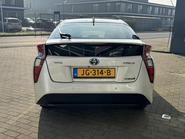 Toyota PRIUS 1.8 Executive | Navigatie | Leder | Achteruitrijcamera | Draadlo