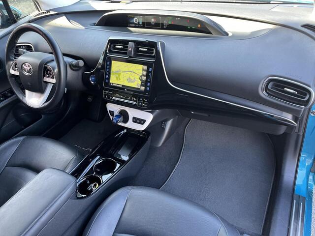 Toyota PRIUS 1.8 Plug-in Business Plus | JBL Audio | Leder | Dodehoek detectie | Navigatie | Stoelverwarming |